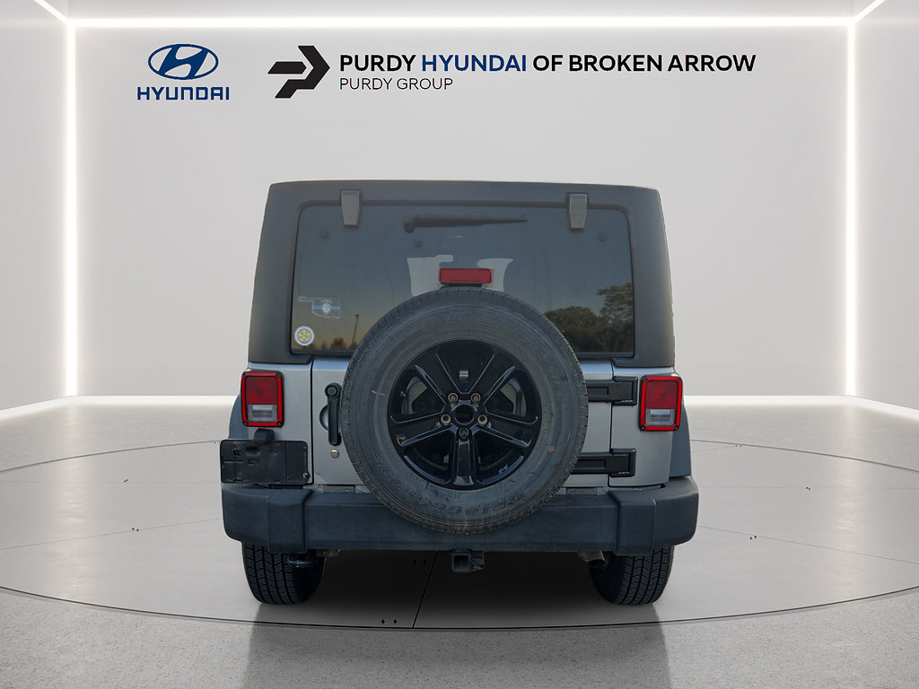 Used 2015 Jeep Wrangler Unlimited Sport w/ Quick Order Package 24S AWD/4WD image 4