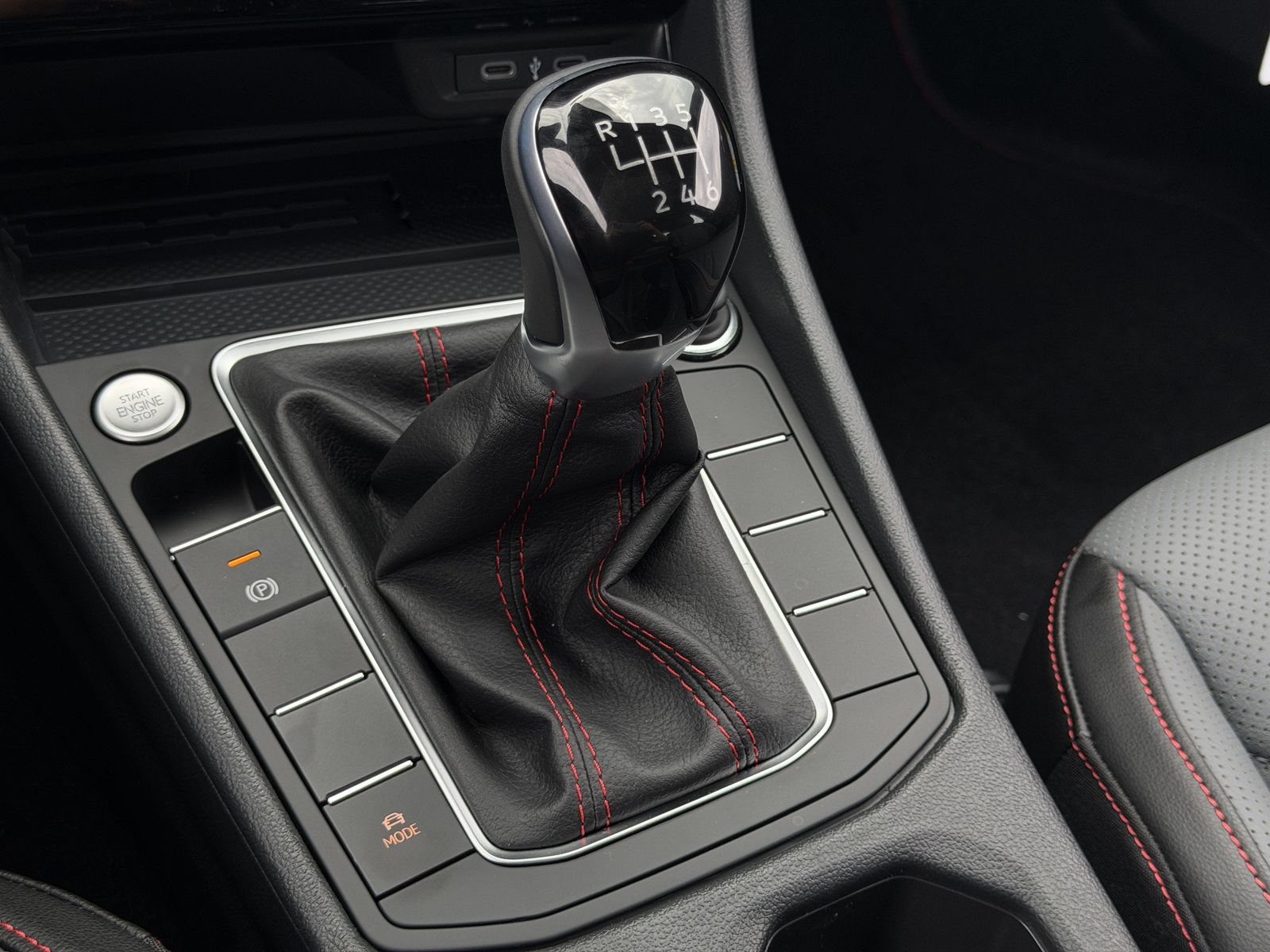 New 2026 Volkswagen Jetta GLI Autobahn FWD image 19