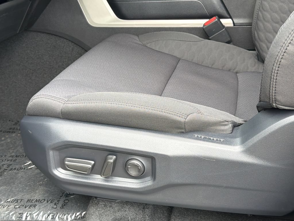 New 2026 Toyota Tundra SR5 AWD/4WD image 17