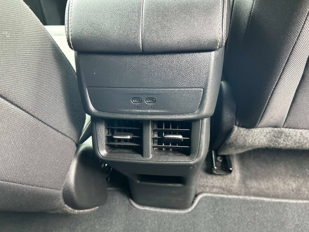 Used 2025 GMC Terrain Elevation AWD/4WD image 17