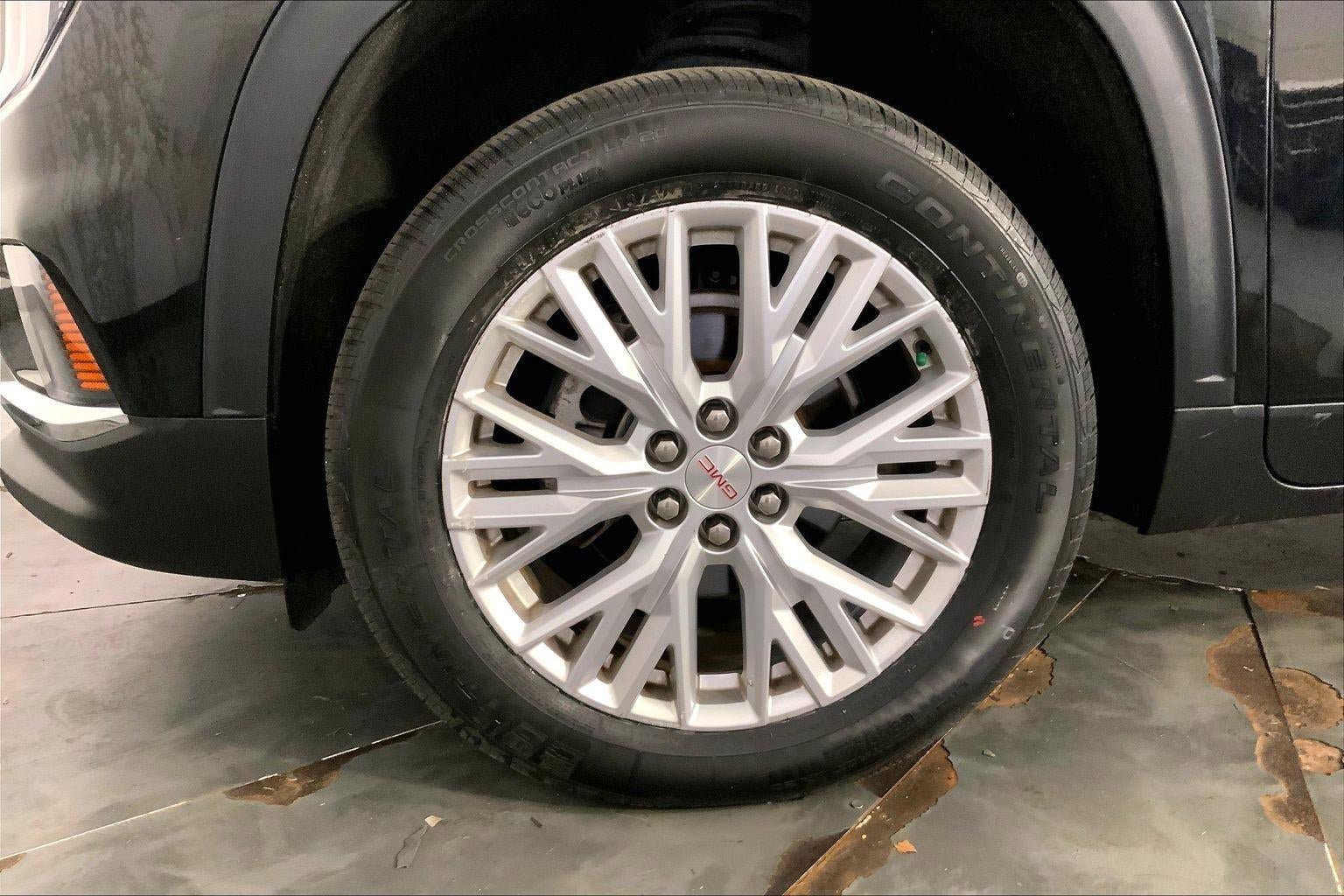 Used 2024 GMC Acadia Elevation AWD/4WD image 9