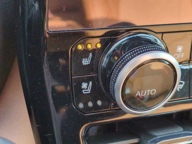 Certified 2025 Toyota Highlander Platinum image 14
