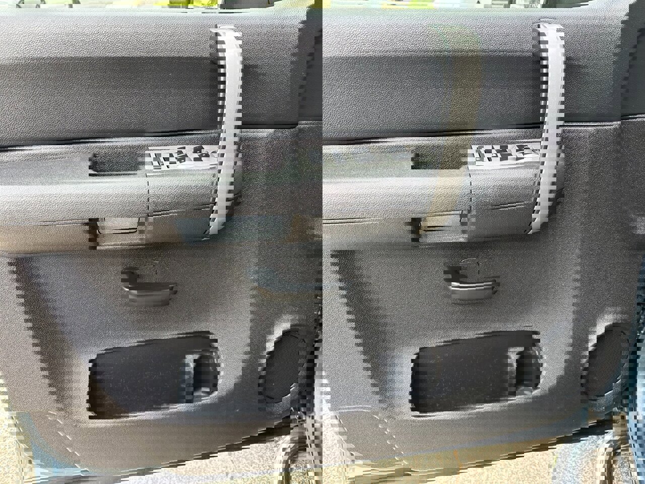 Used 2007 Chevrolet Silverado 2500 LT w/ 2LT Audio Package image 11