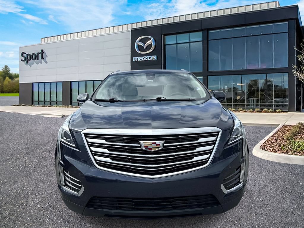 Used 2018 Cadillac XT5 Luxury w/ Driver Awareness Package FWD image 8