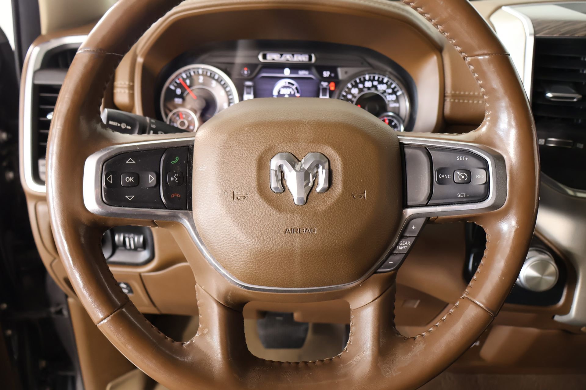 Used 2020 RAM 1500 Laramie image 3