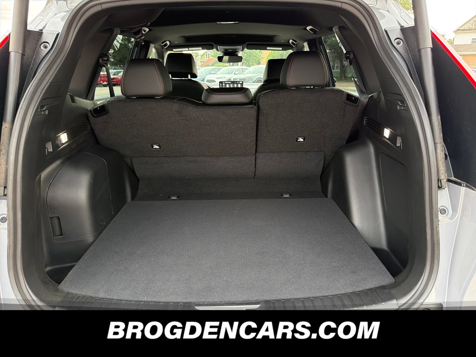 Used 2026 Honda CR-V Sport Touring image 9