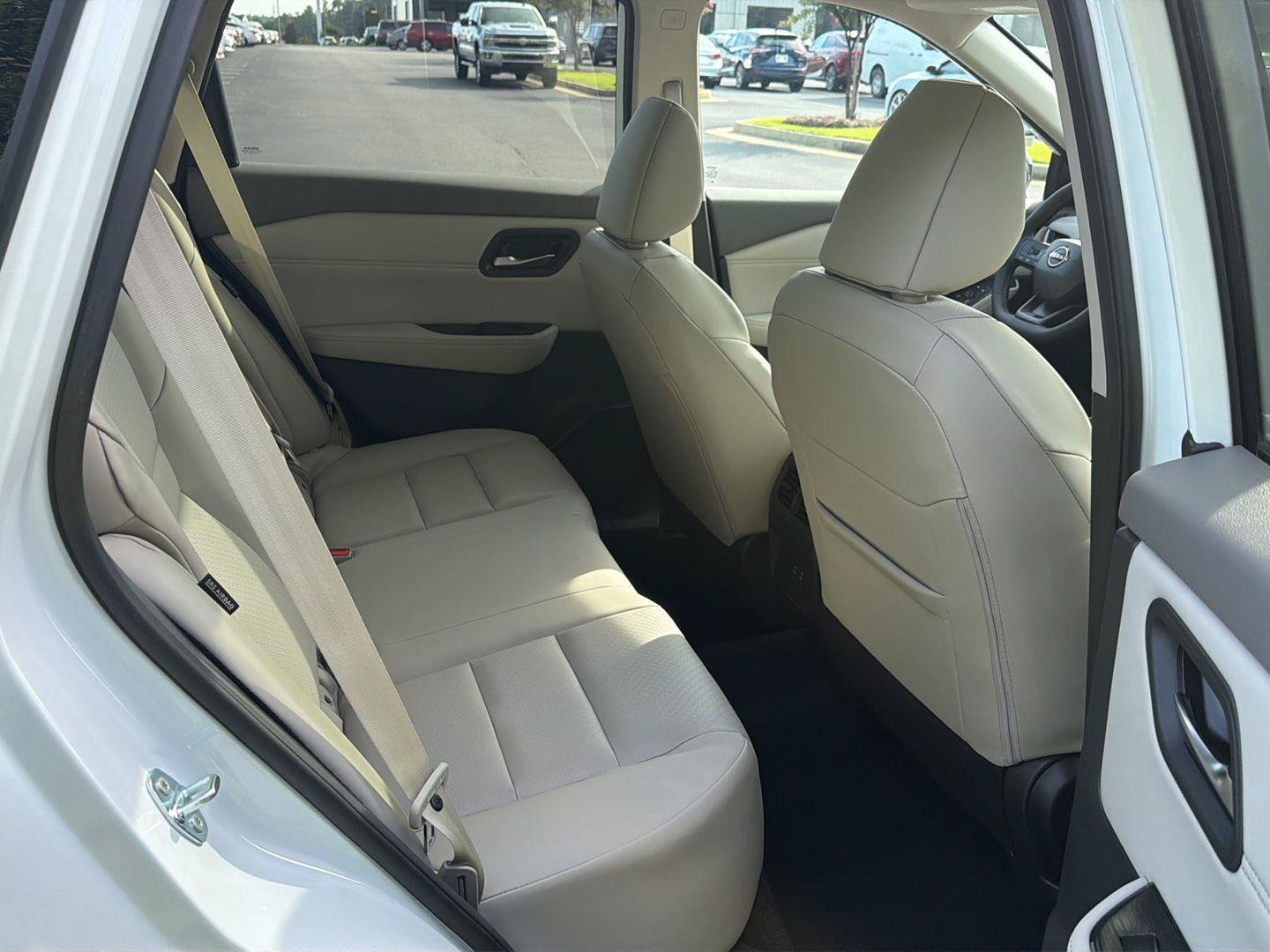 New 2026 Nissan Rogue Dark Armor FWD image 12