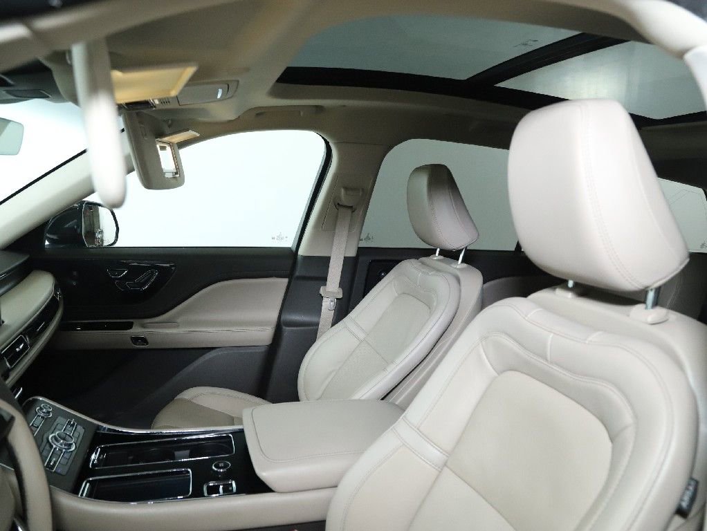 Certified 2023 Lincoln Aviator Reserve w/ Equipment Group 201A image 22