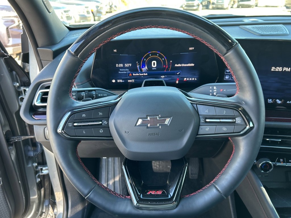 Used 2024 Chevrolet Traverse RS image 13