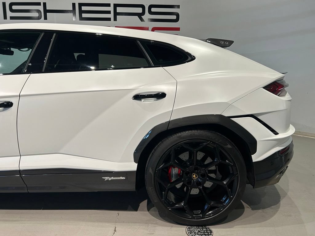 Used 2024 Lamborghini Urus Performante AWD/4WD image 4