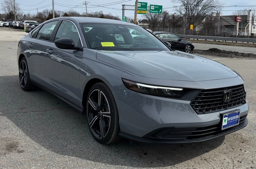 Used 2025 Honda Accord Sport image 8