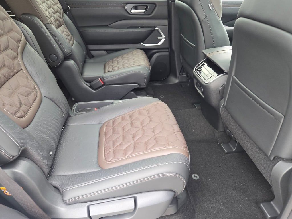 New 2026 Nissan Armada Platinum Reserve AWD/4WD image 10
