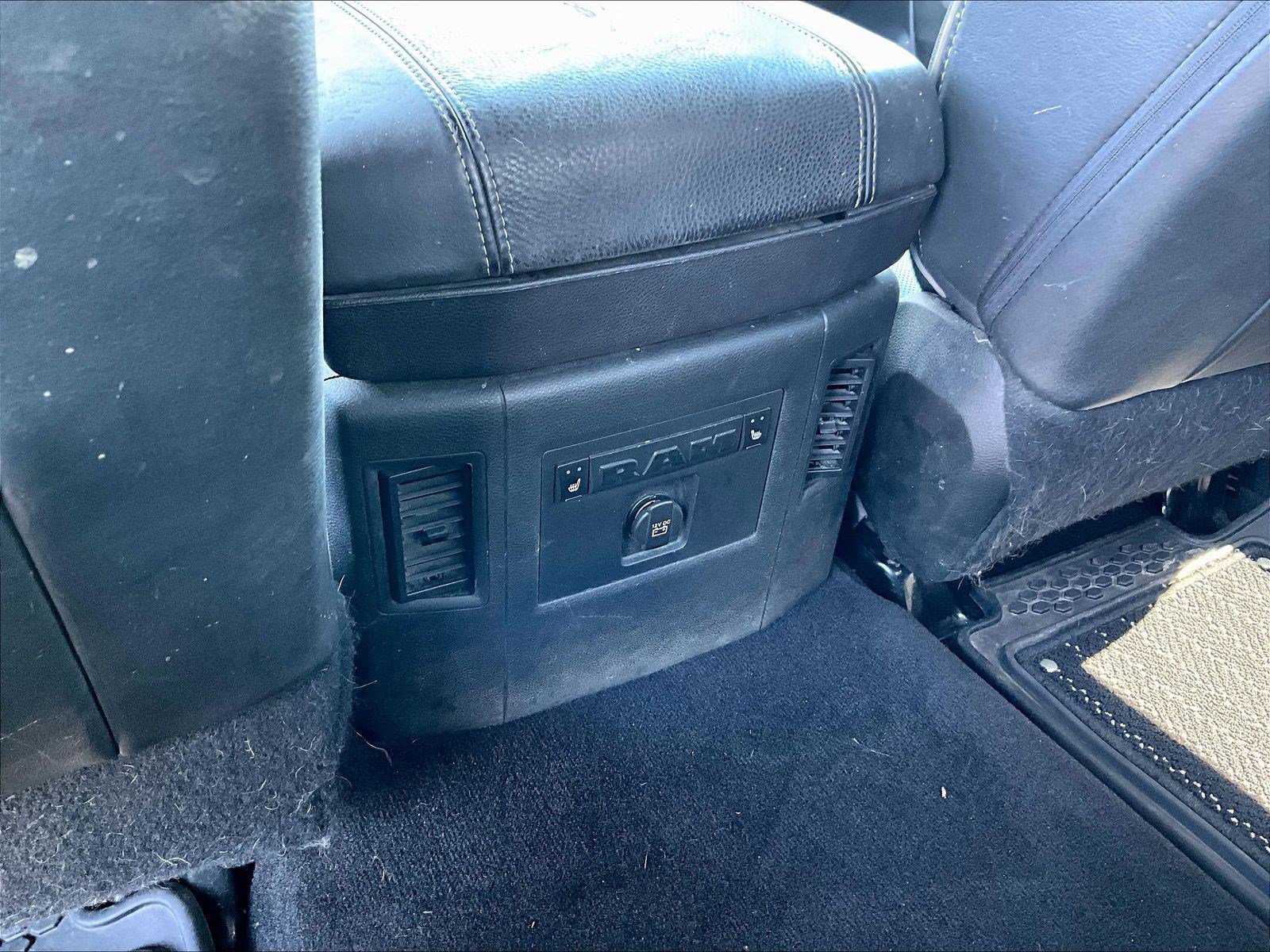 Used 2017 RAM 1500 Limited AWD/4WD image 11