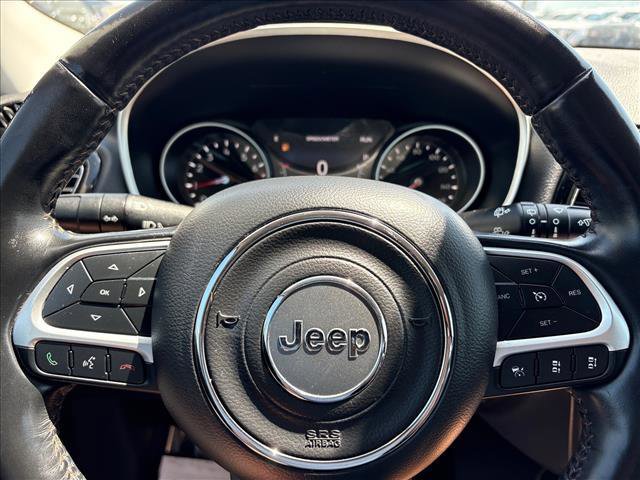 Used 2021 Jeep Compass Limited AWD/4WD image 16