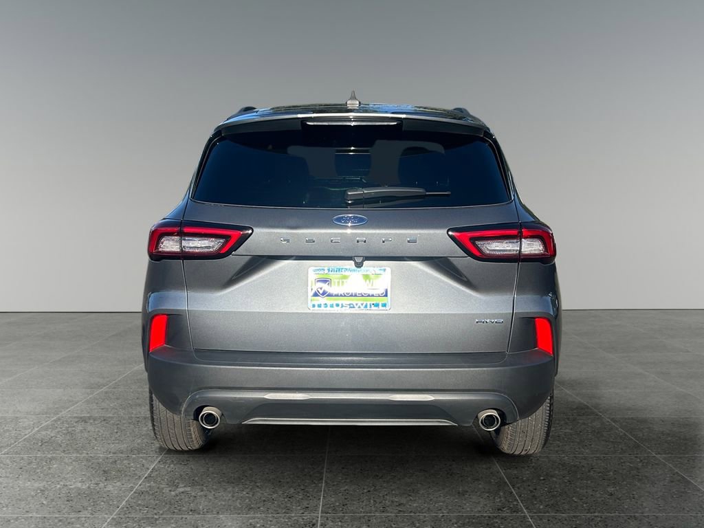 Used 2025 Ford Escape ST-Line AWD/4WD image 6