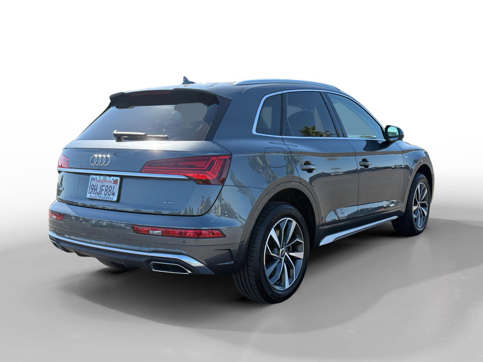 Used 2023 Audi Q5 2.0T Premium Plus w/ Premium Plus Package AWD/4WD image 5