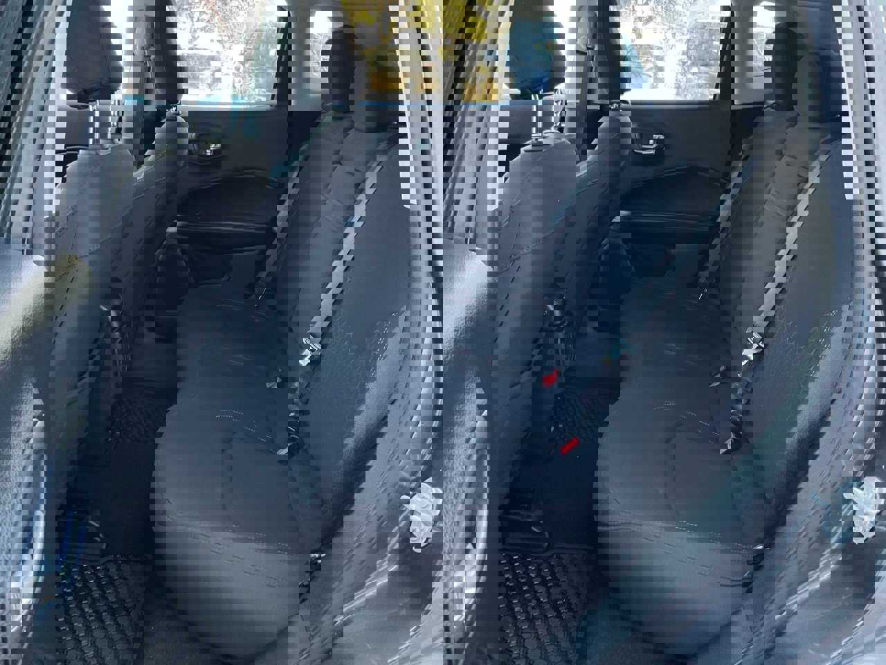 Used 2020 Jeep Compass Sport w/ Cold Weather Group image 15