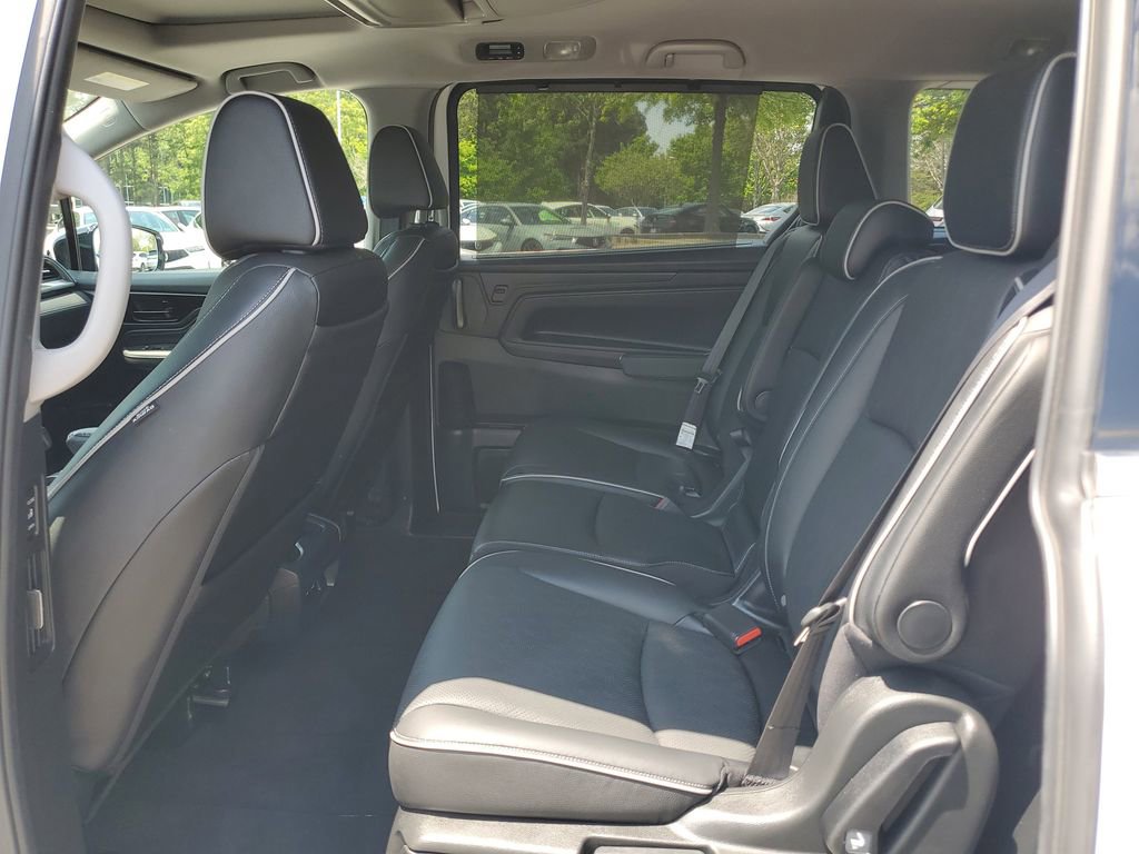 Used 2024 Honda Odyssey Elite image 14