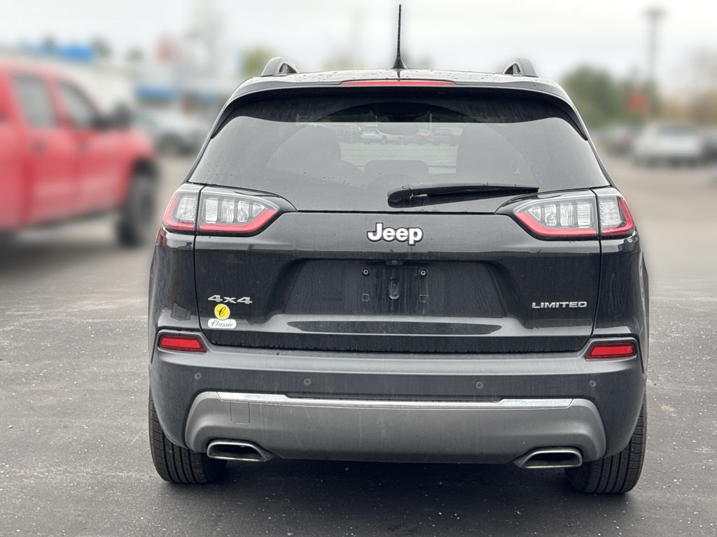 Used 2022 Jeep Cherokee Limited AWD/4WD image 8