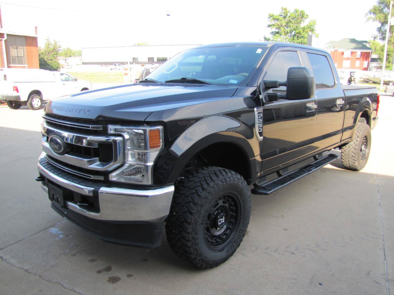 Used 2021 Ford F250 XL w/ STX Appearance Package AWD/4WD image 1