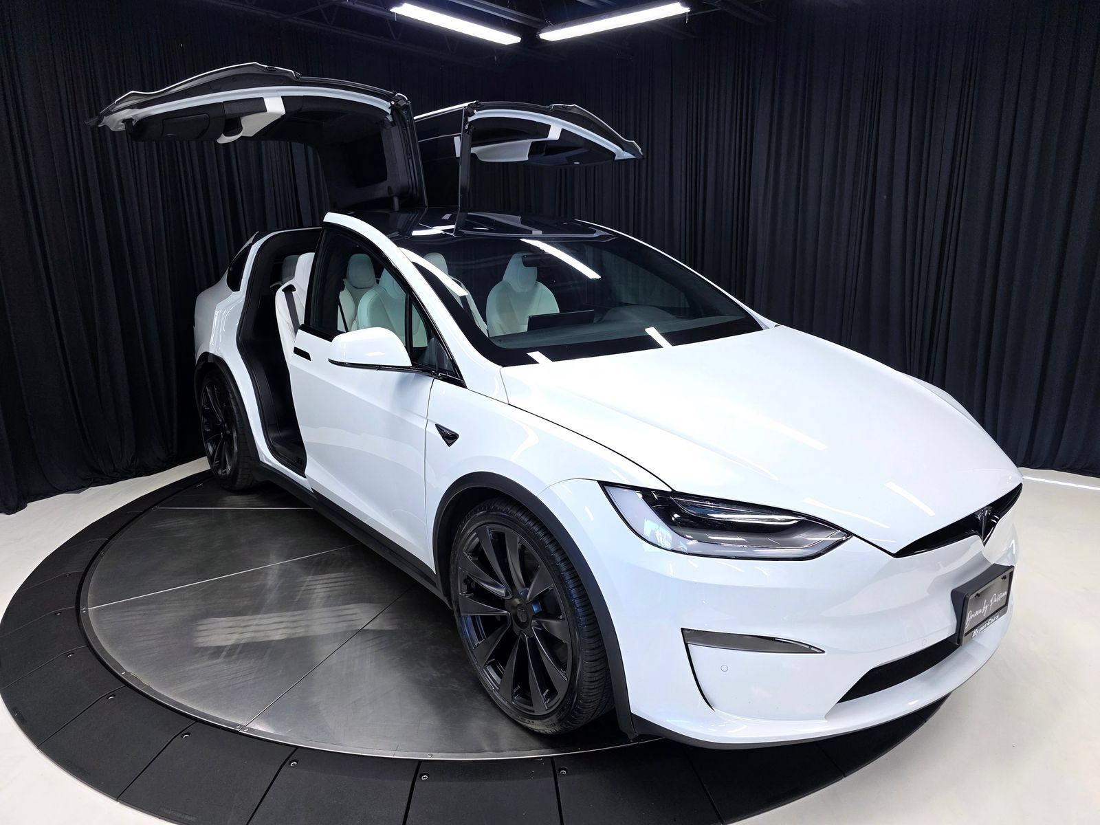 Used 2022 Tesla Model X Plaid AWD/4WD image 43