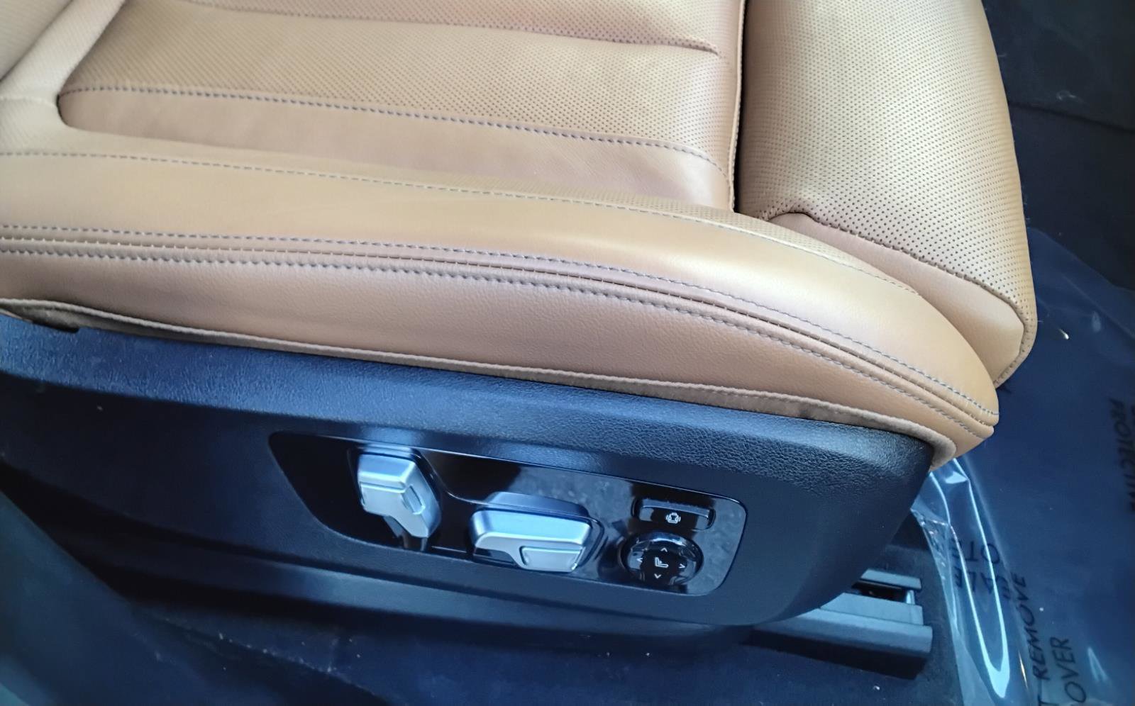 Used 2021 BMW X5 xDrive40i w/ Luxury Seating Package 2 image 27