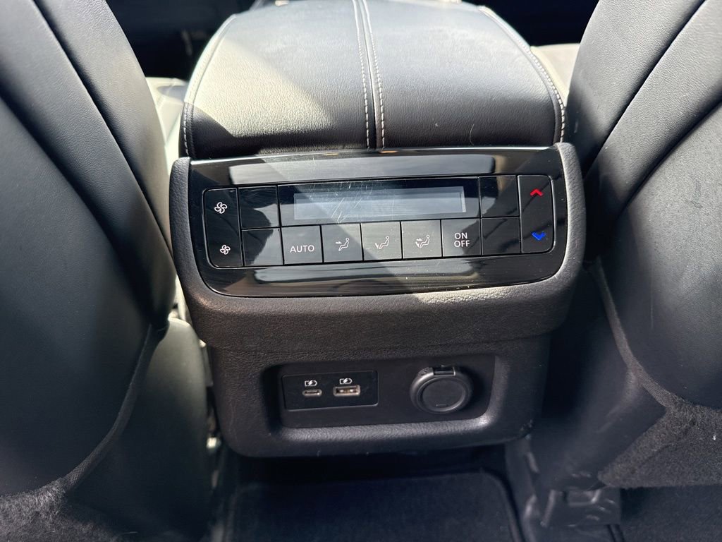 Certified 2024 INFINITI QX60 Luxe image 23