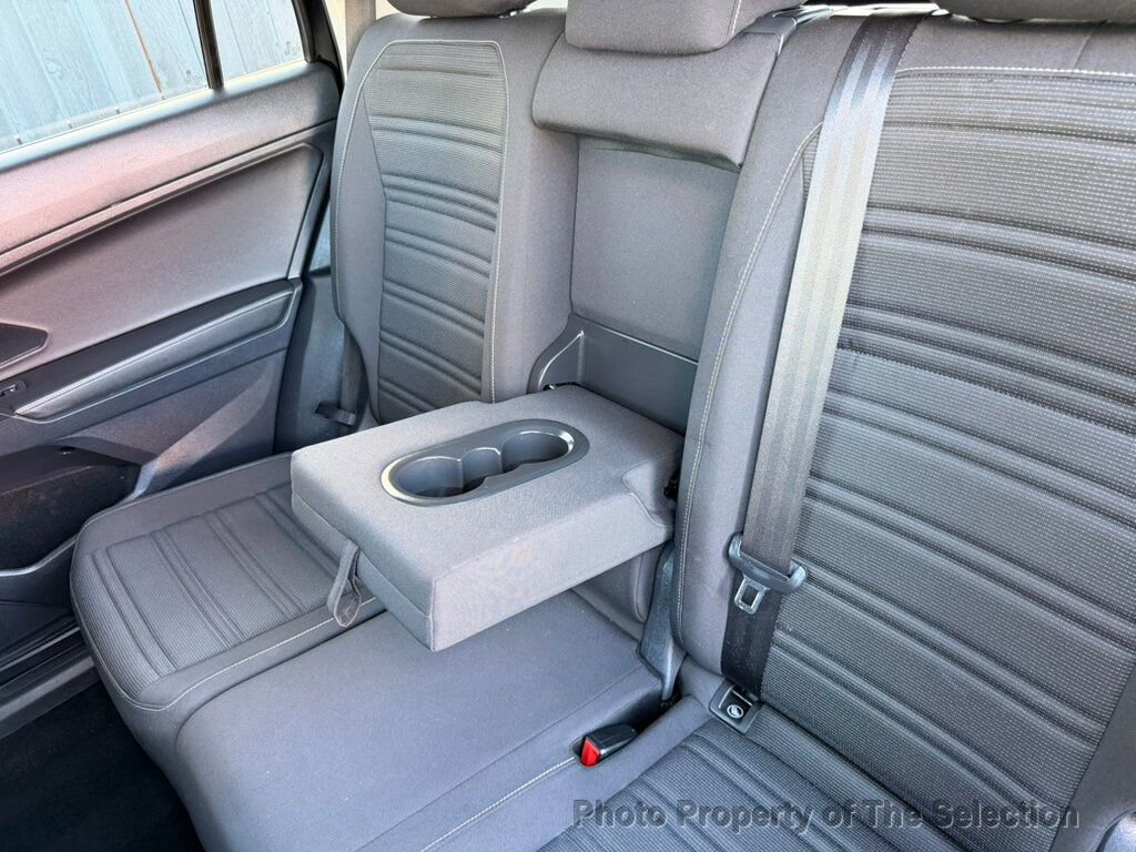 Used 2022 Volkswagen Tiguan S image 43