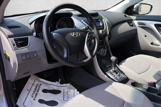 Used 2013 Hyundai Elantra GLS FWD image 10
