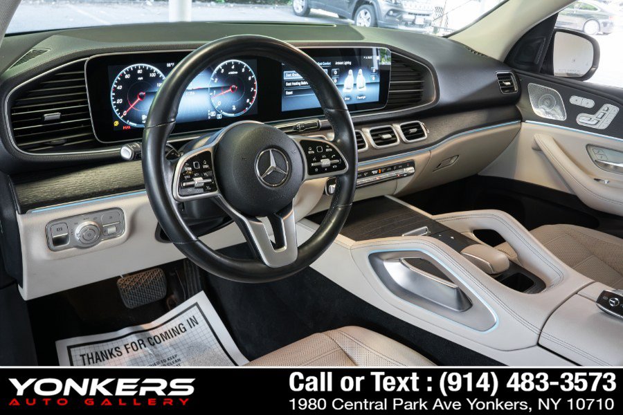 Used 2022 Mercedes-Benz GLE 350 4MATIC w/ Premium Package image 26