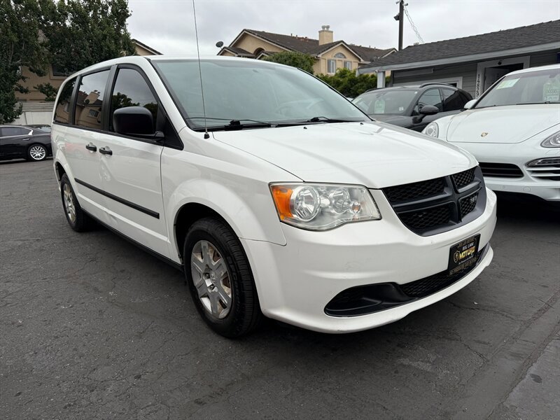 Used 2012 RAM C/V image 3
