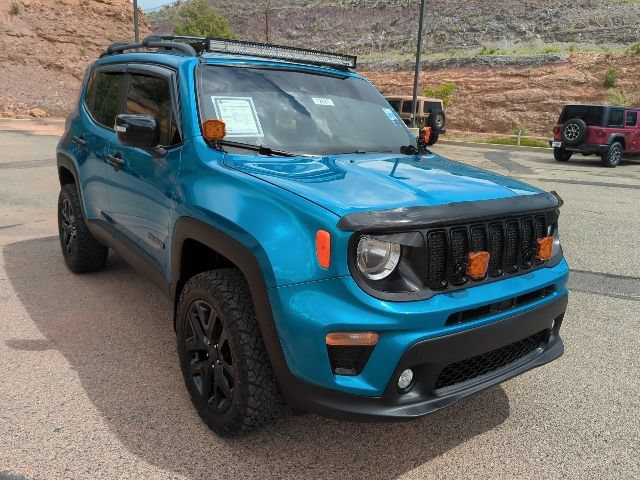 Used 2022 Jeep Renegade Altitude w/ Convenience Group AWD/4WD image 3
