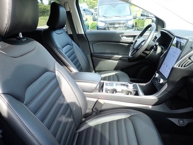 Certified 2022 Ford Edge SEL w/ Convenience Package image 10