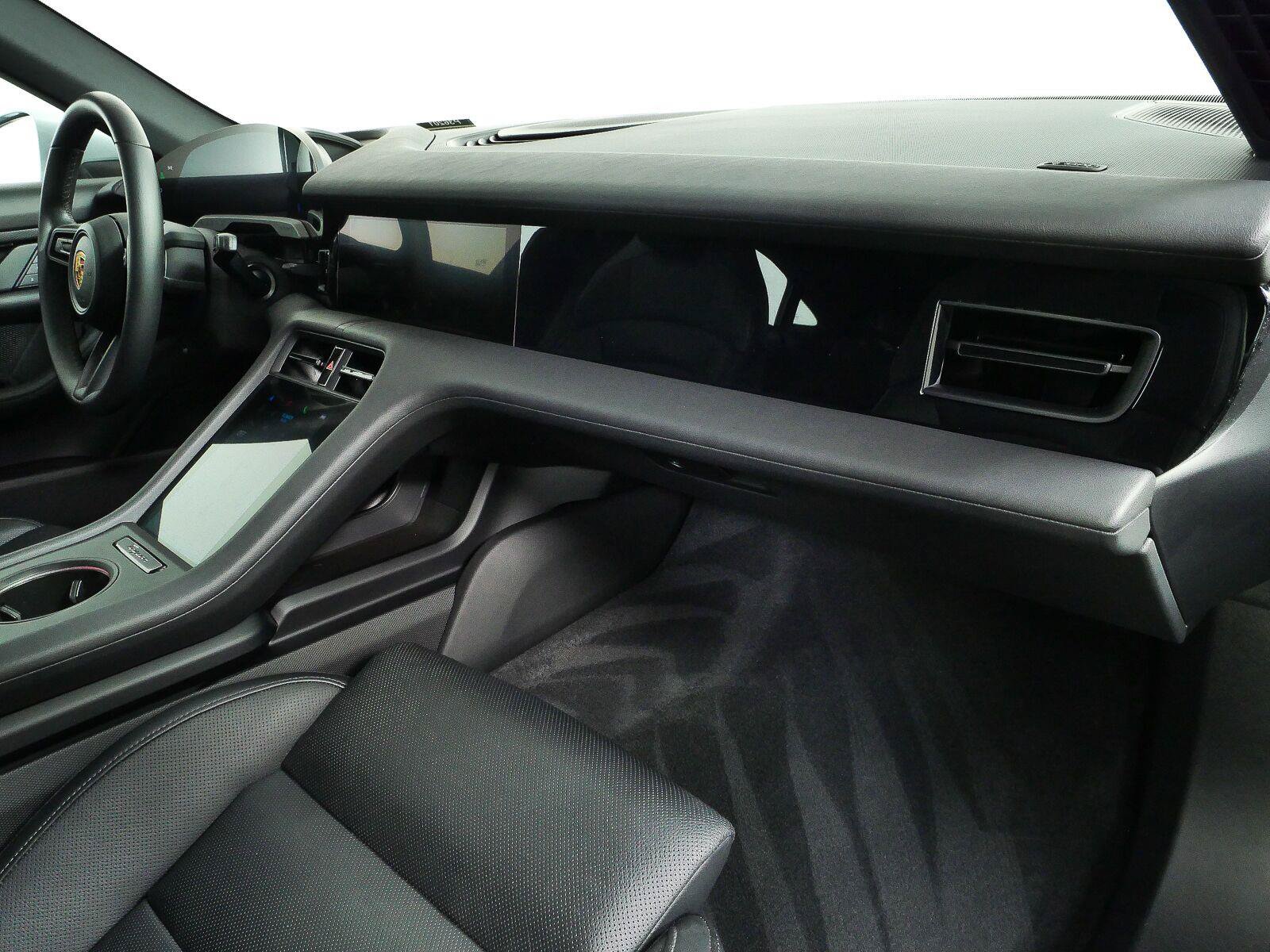 Certified 2023 Porsche Taycan RWD image 21