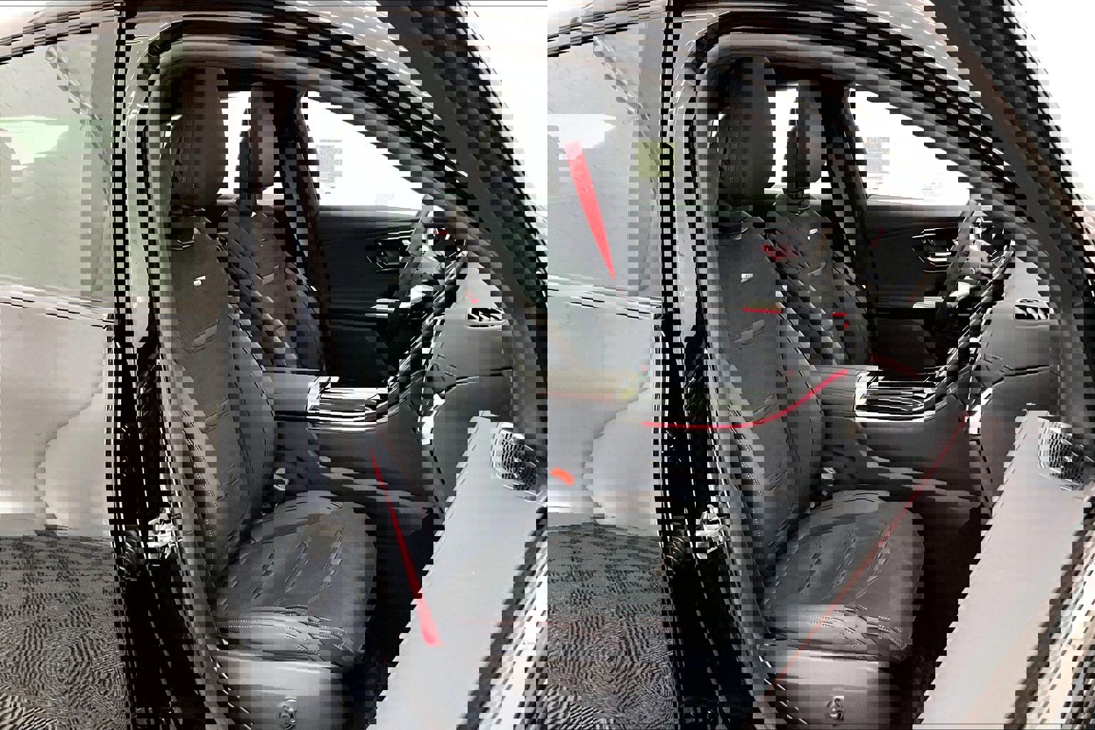 Used 2026 Mercedes-Benz GLC 43 AMG 4MATIC image 6