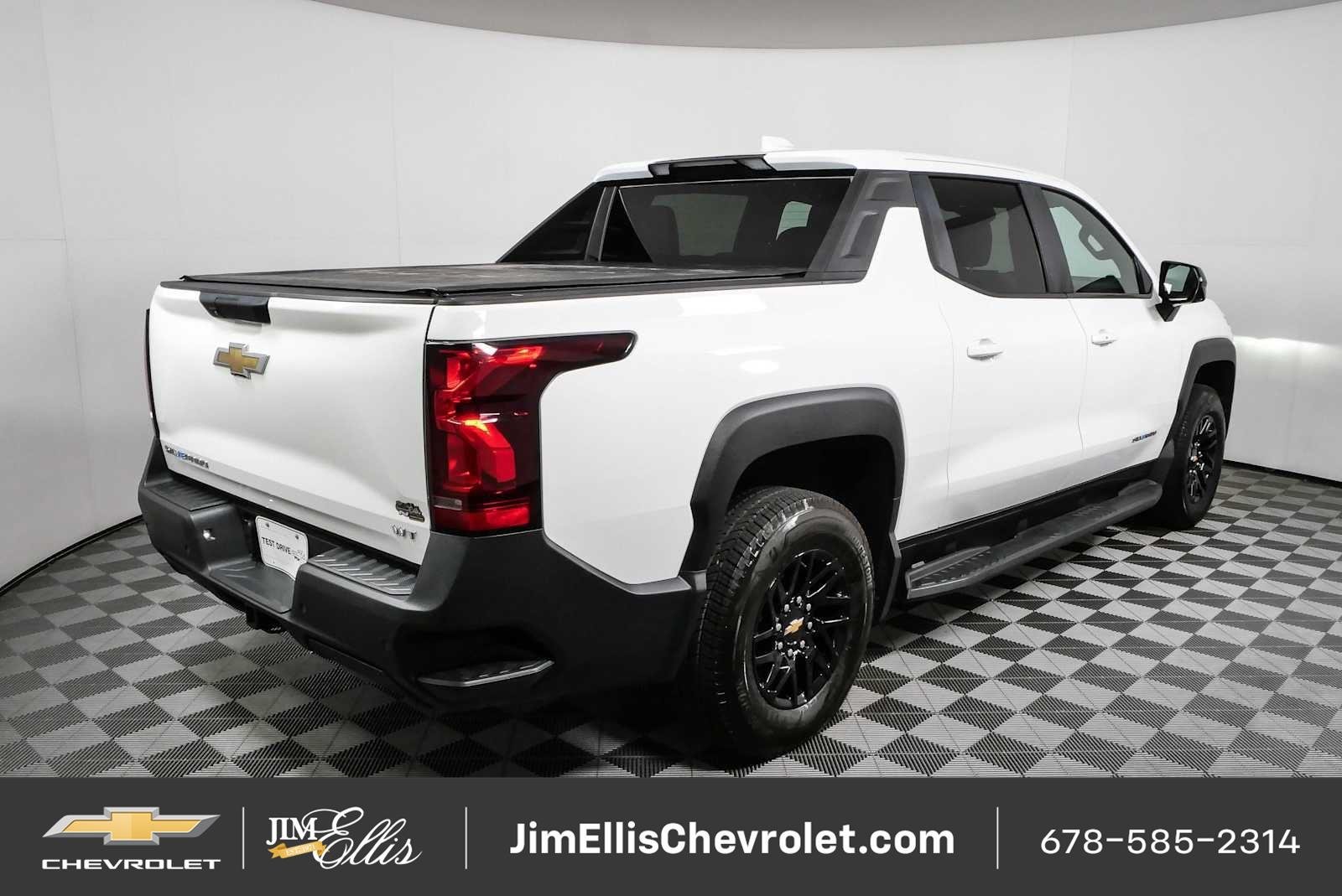 New 2024 Chevrolet Silverado EV W/T AWD/4WD image 3
