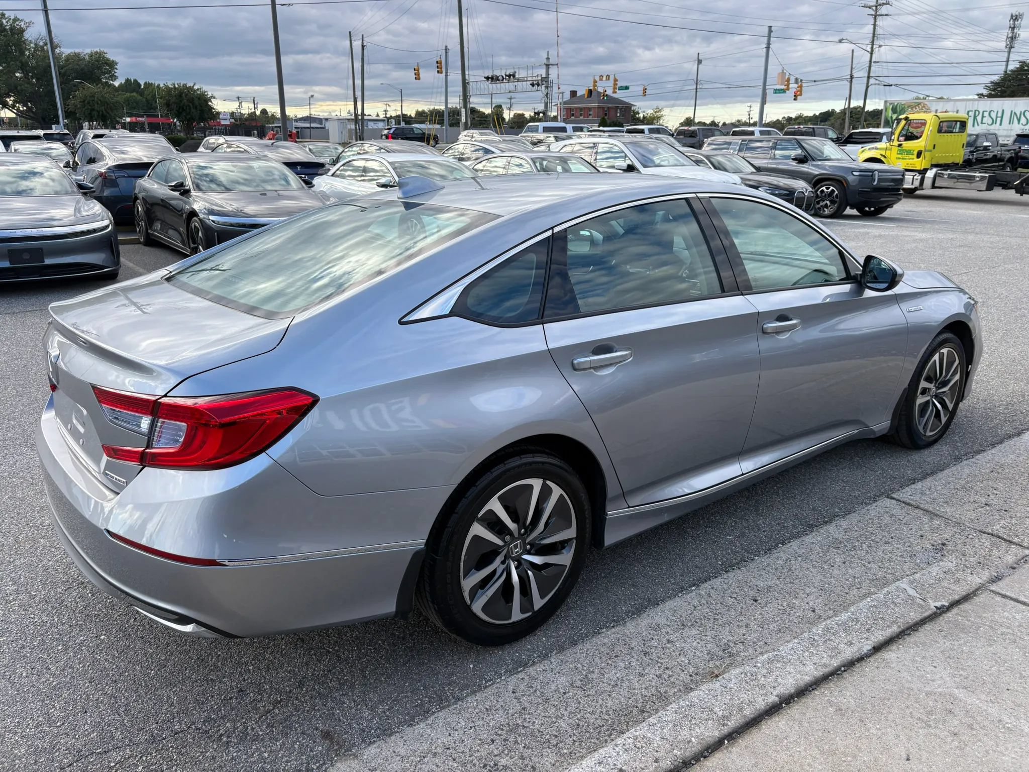 Used 2020 Honda Accord EX image 29