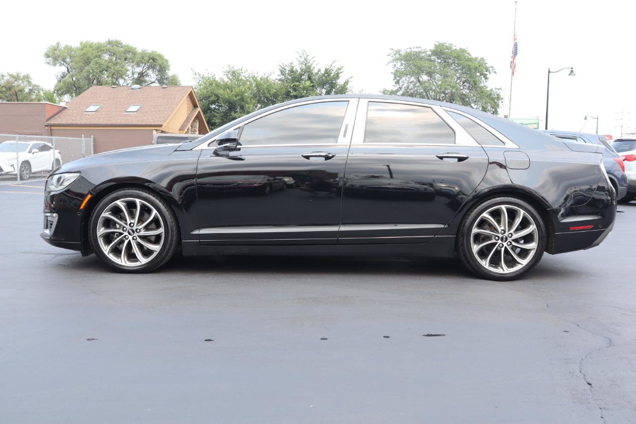 Used 2017 Lincoln MKZ Reserve w/ Luxury Package AWD/4WD image 2