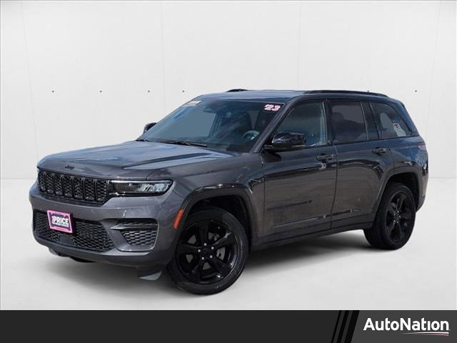 Used 2023 Jeep Grand Cherokee Altitude