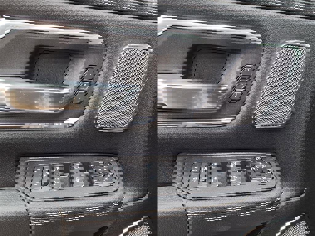 New 2026 RAM 1500 Laramie w/ Night Edition image 21