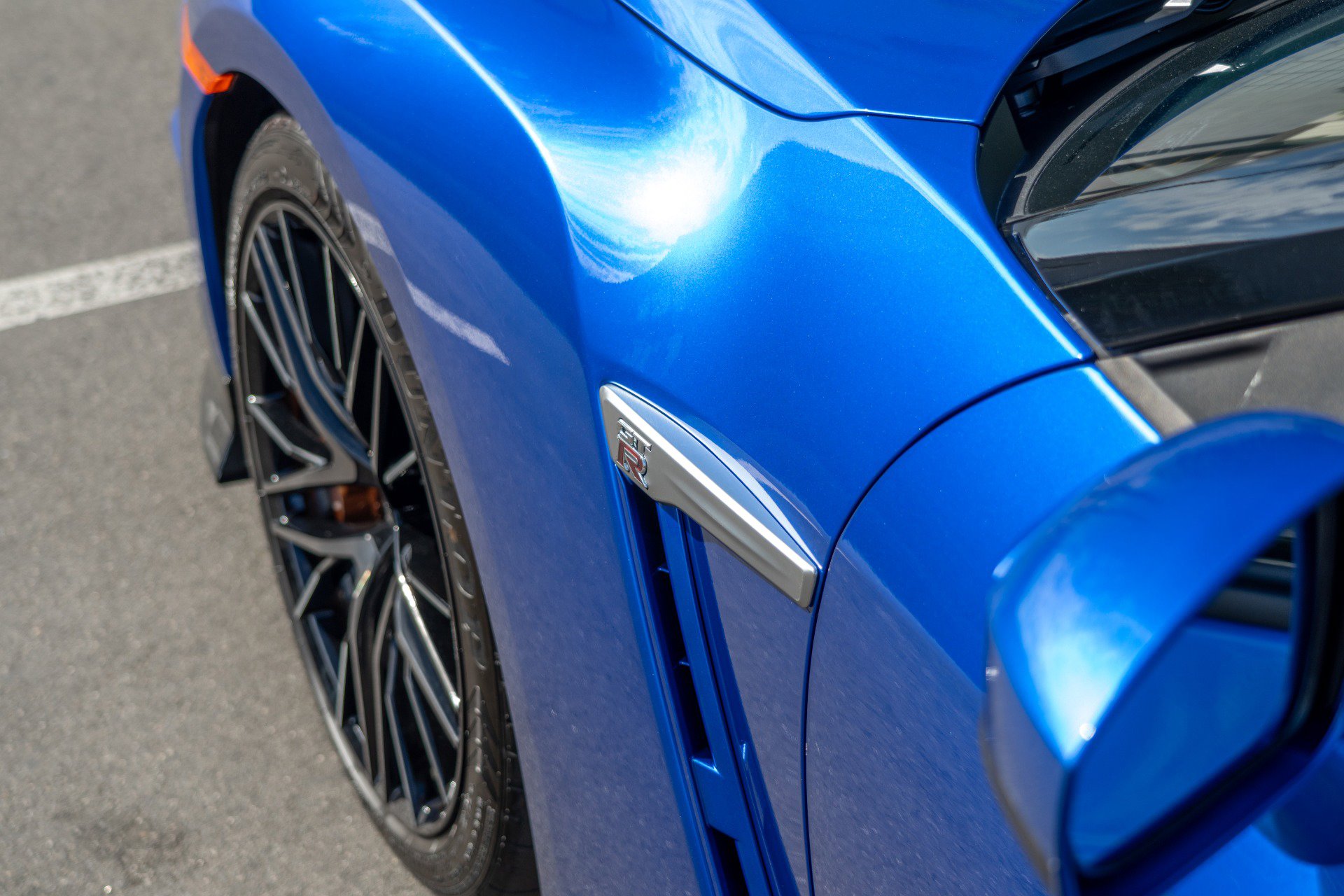 Used 2024 Nissan GT-R w/ Floor Mat Package image 23