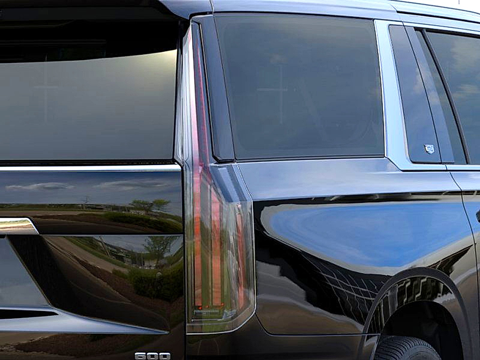 New 2026 Cadillac Escalade ESV Luxury w/ Touring Package image 11