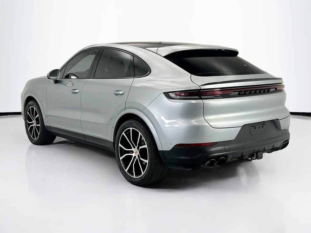 Used 2024 Porsche Cayenne Coupe AWD/4WD image 7
