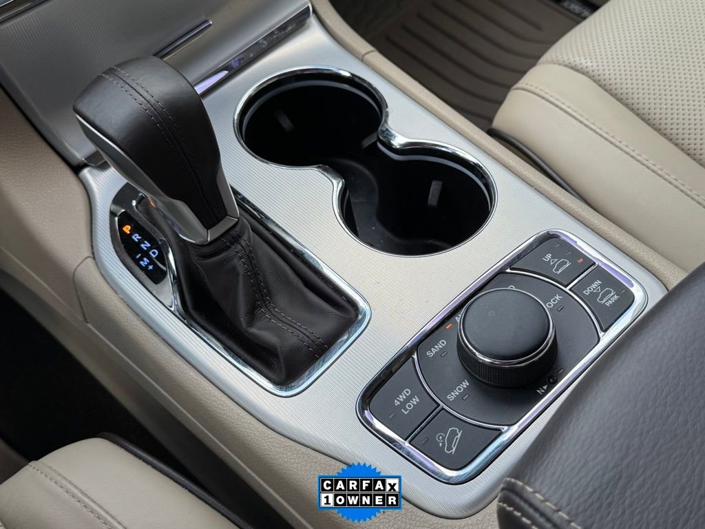 Used 2021 Jeep Grand Cherokee Summit w/ Platinum Series Group image 32