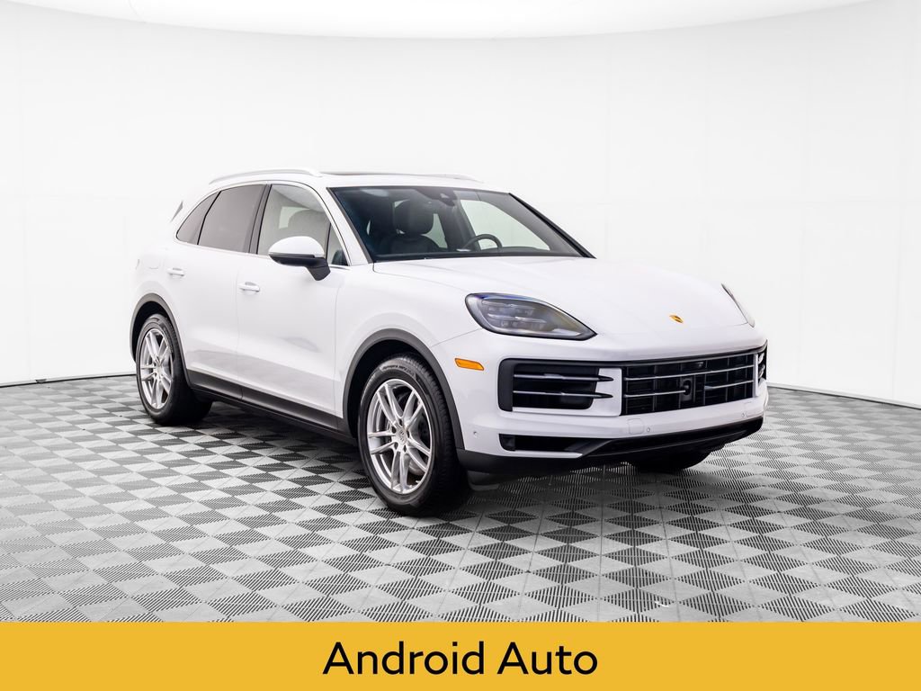 Used 2024 Porsche Cayenne image 7