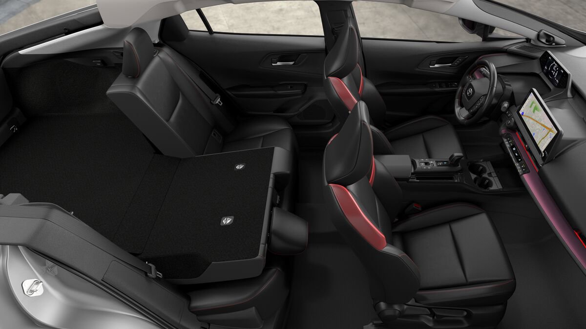 New 2026 Toyota Prius Plug-In Hybrid image 25