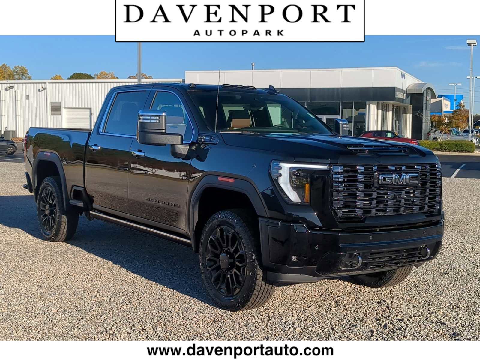 New 2026 GMC Sierra 2500 Denali Ultimate w/ LPO, Black Badging Package