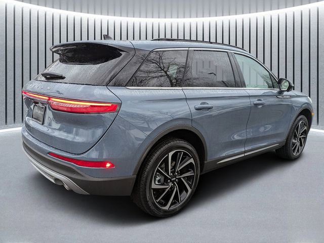 New 2026 Lincoln Corsair Reserve image 3