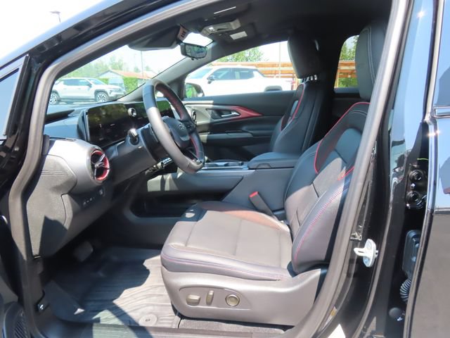 Certified 2025 Chevrolet Equinox EV RS w/ Convenience Package II AWD/4WD image 11