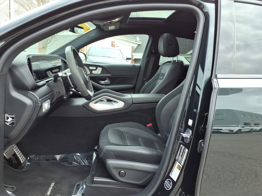 Certified 2025 Mercedes-Benz GLE 53 AMG 4MATIC Coupe image 11